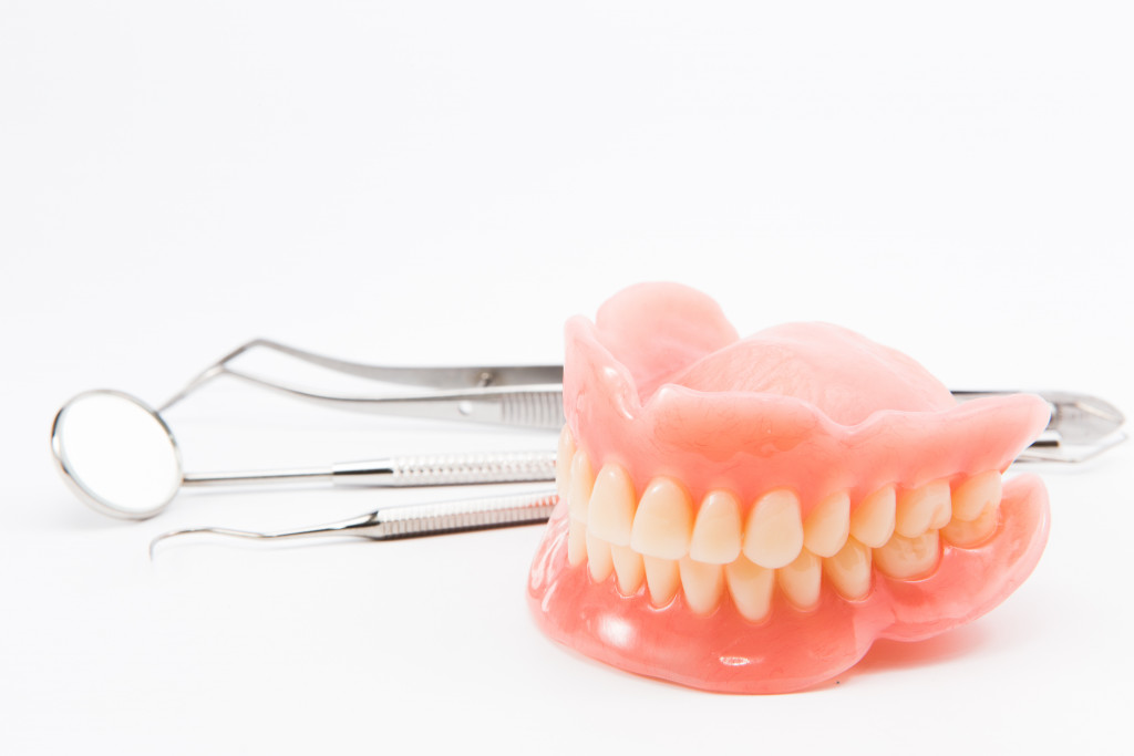 dental equipment and teeth prosthetics 